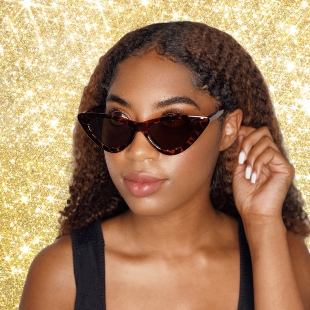 Cheetah print sunglasses